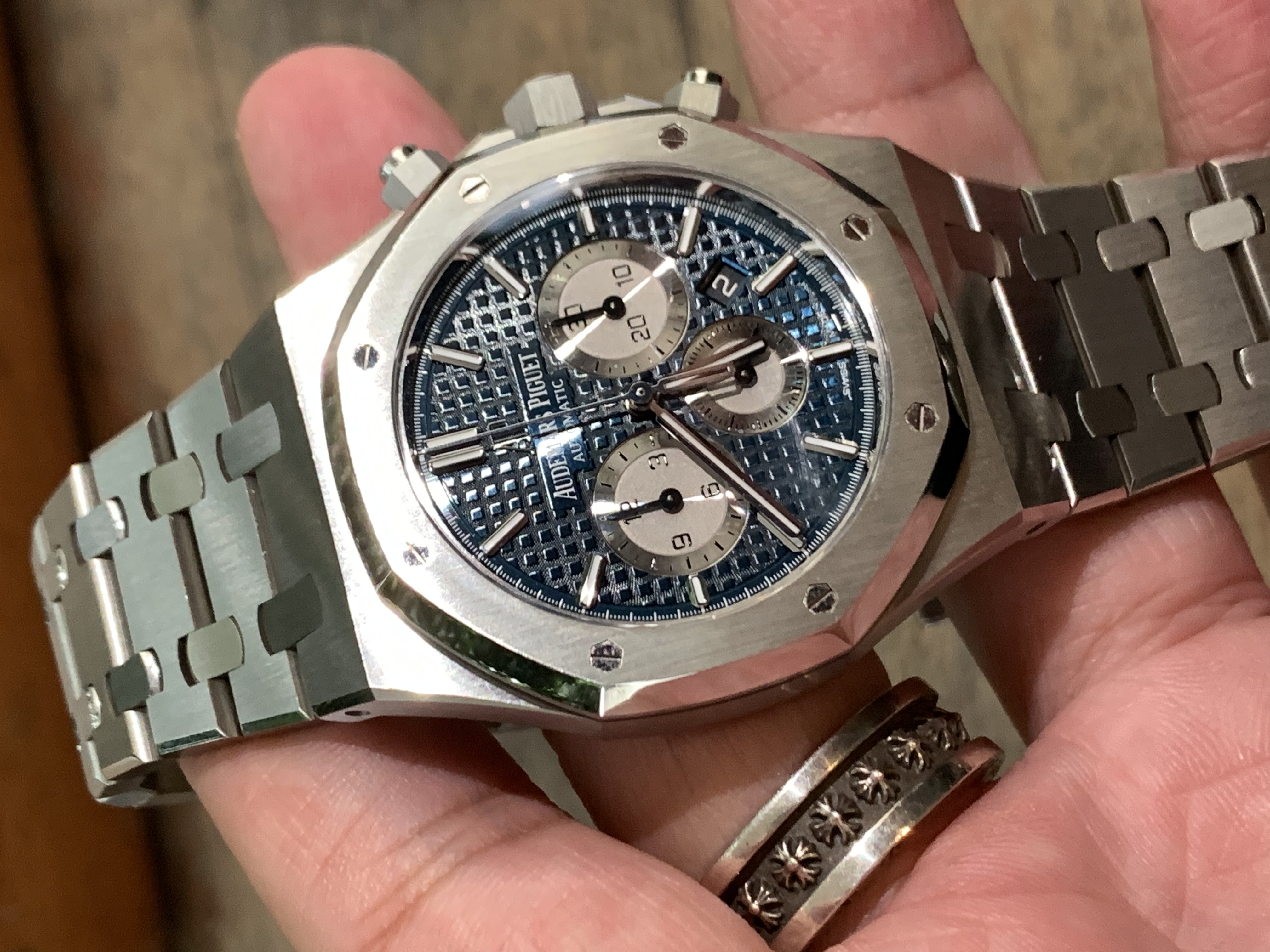 Audemars Piguet - Hong Kong: Watches O Lot 843 July 2022